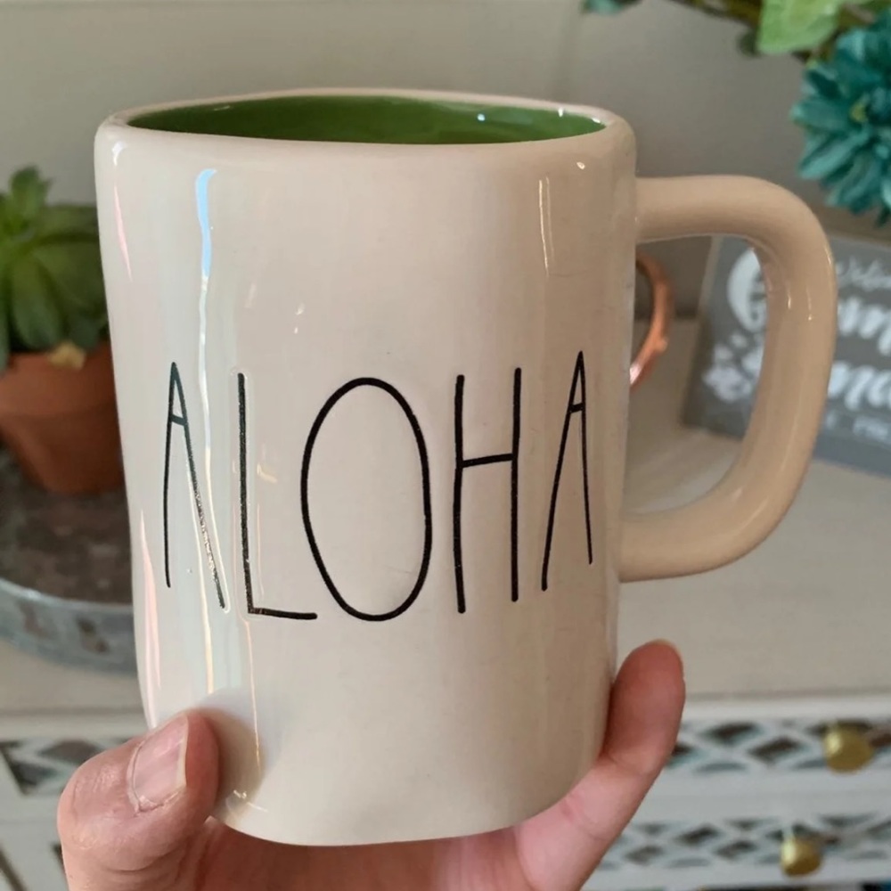 Rae Dunn Aloha Mug